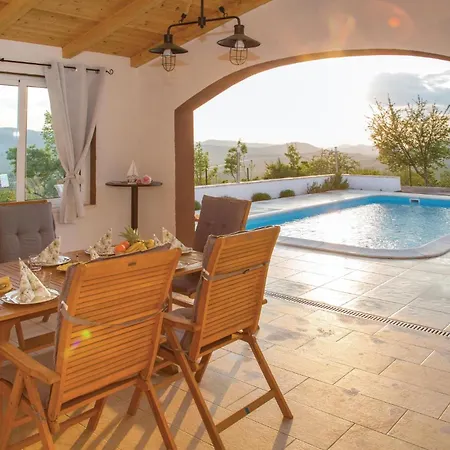 Tatil Evi Gorgeous In Radosic (Lecevica)